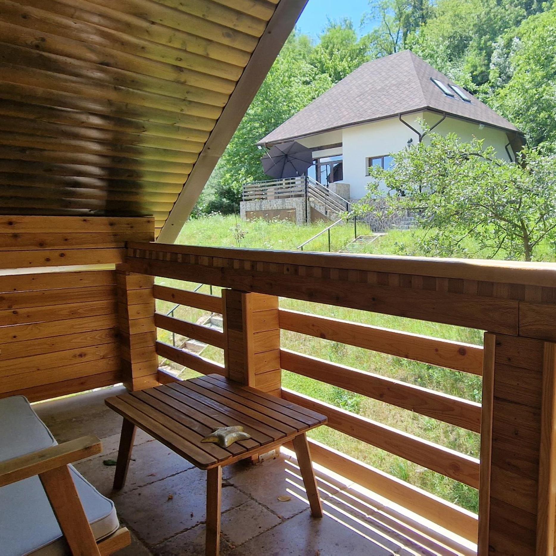 Provence Suceava Hotel Exterior foto